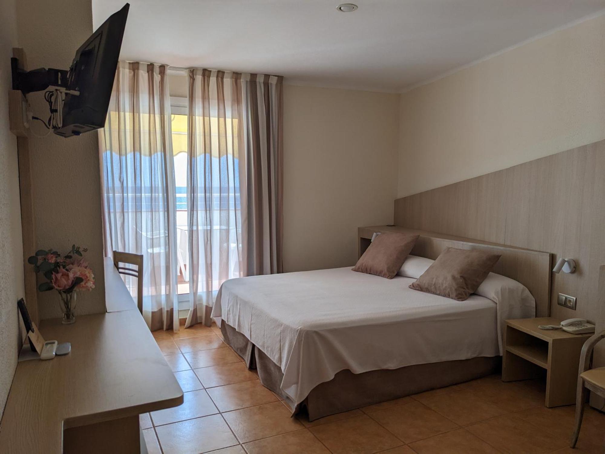 Hotel Capri Tossa de Mar Kültér fotó