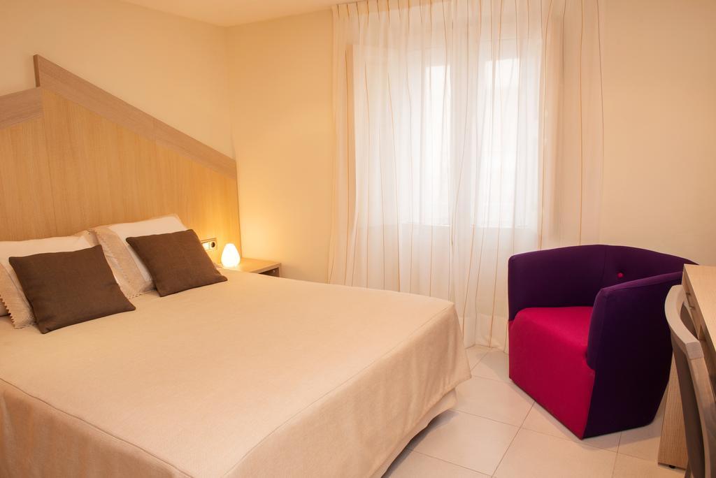 Hotel Capri Tossa de Mar Szoba fotó