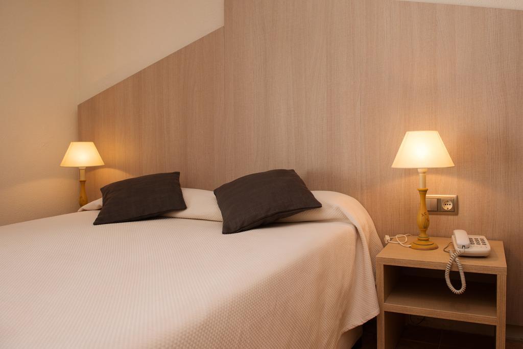 Hotel Capri Tossa de Mar Kültér fotó